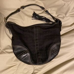 Coach Purse Medium Size Good Condition